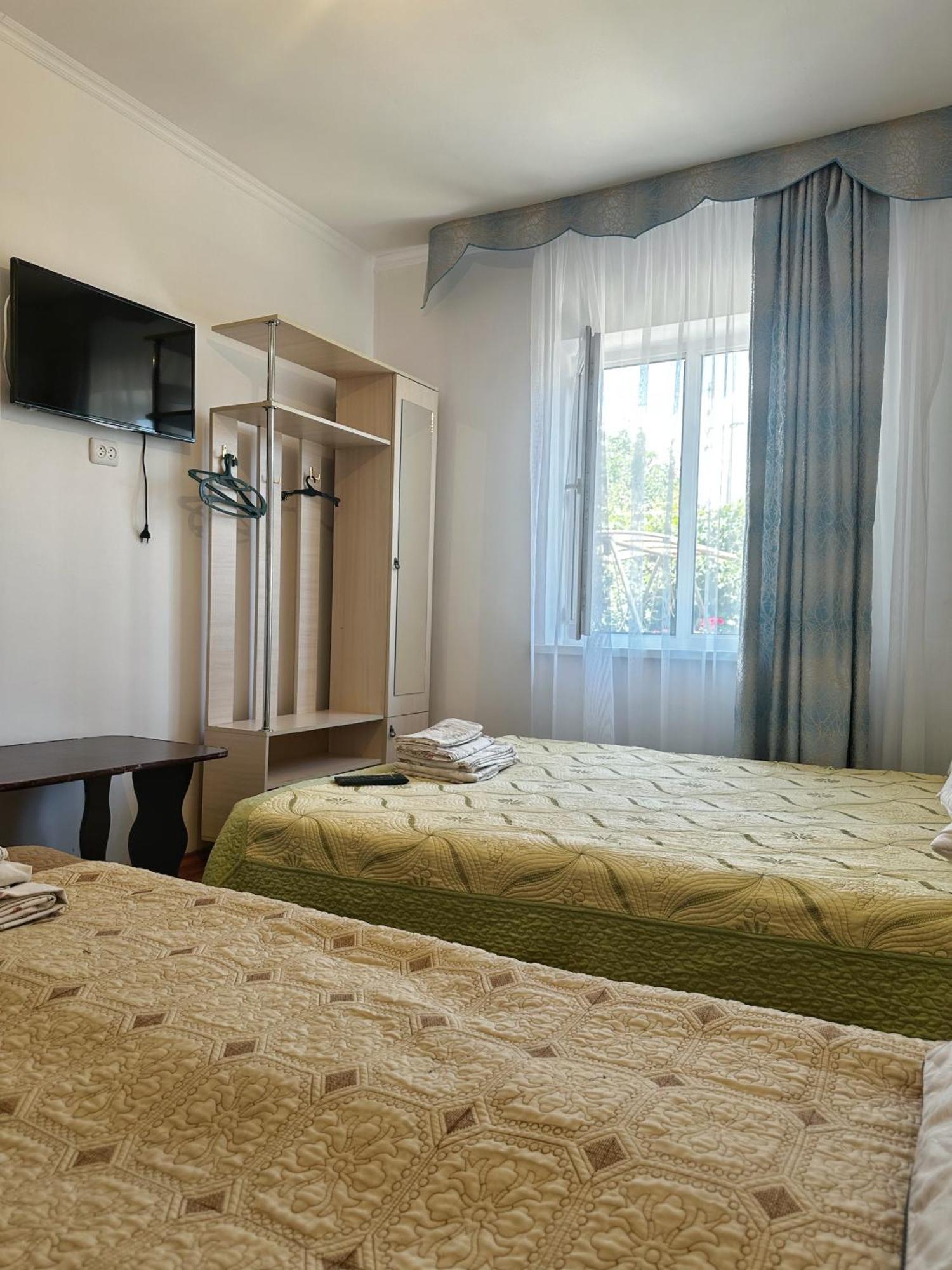 Guest House Arbat 乔尔蓬阿塔 外观 照片