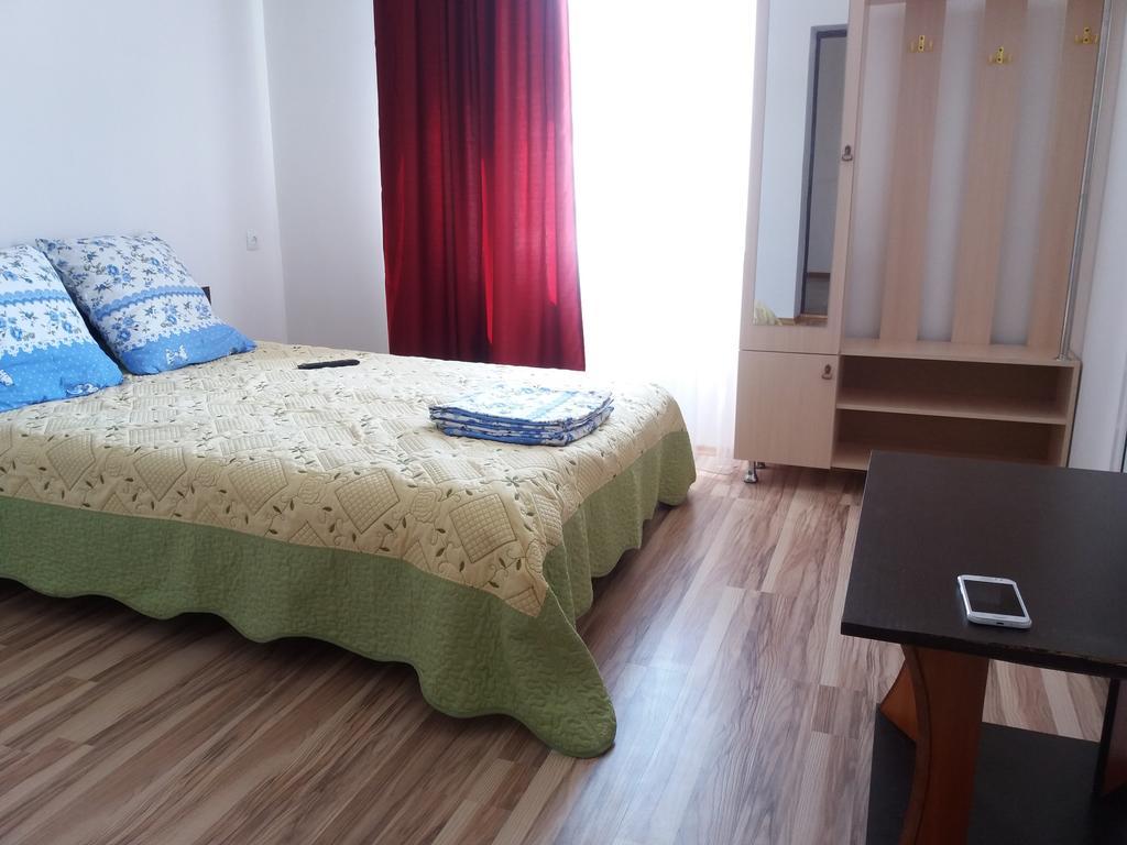 Guest House Arbat 乔尔蓬阿塔 外观 照片